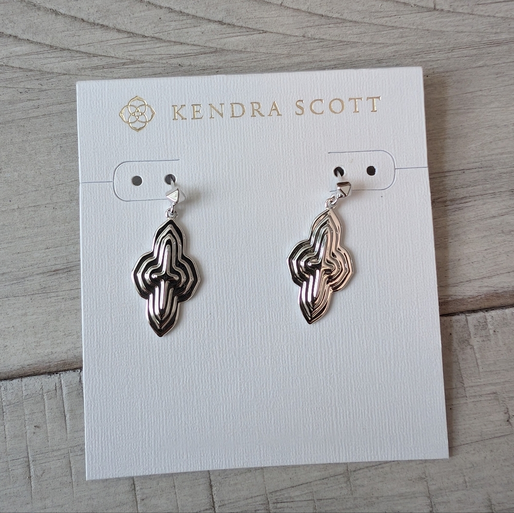 Kendra Scott Abbie Small Silver Earrings